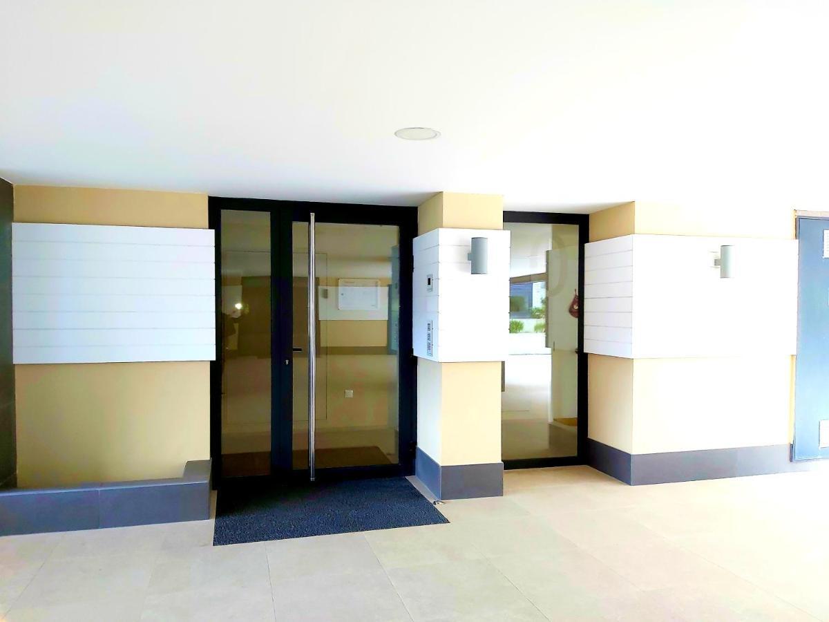 Costa Norte Gym Apartamento Con Terraza Garaje Y Piscina كاسترو أورديالس المظهر الخارجي الصورة